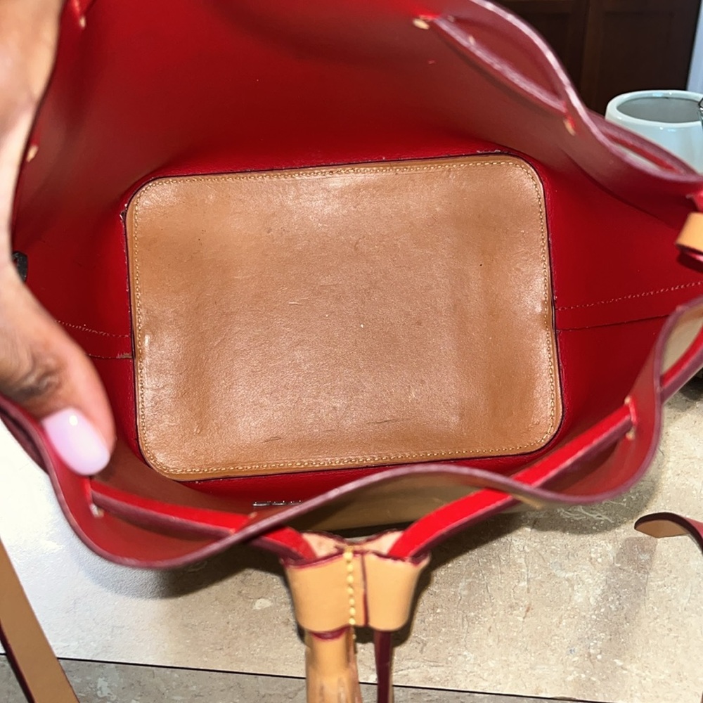 Dooney & Bourke Tote - Picture 5 of 7